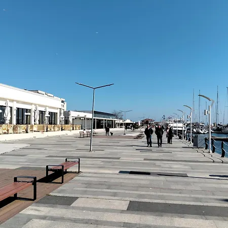 Studioul Vacantelor Din 2 Apartamento *